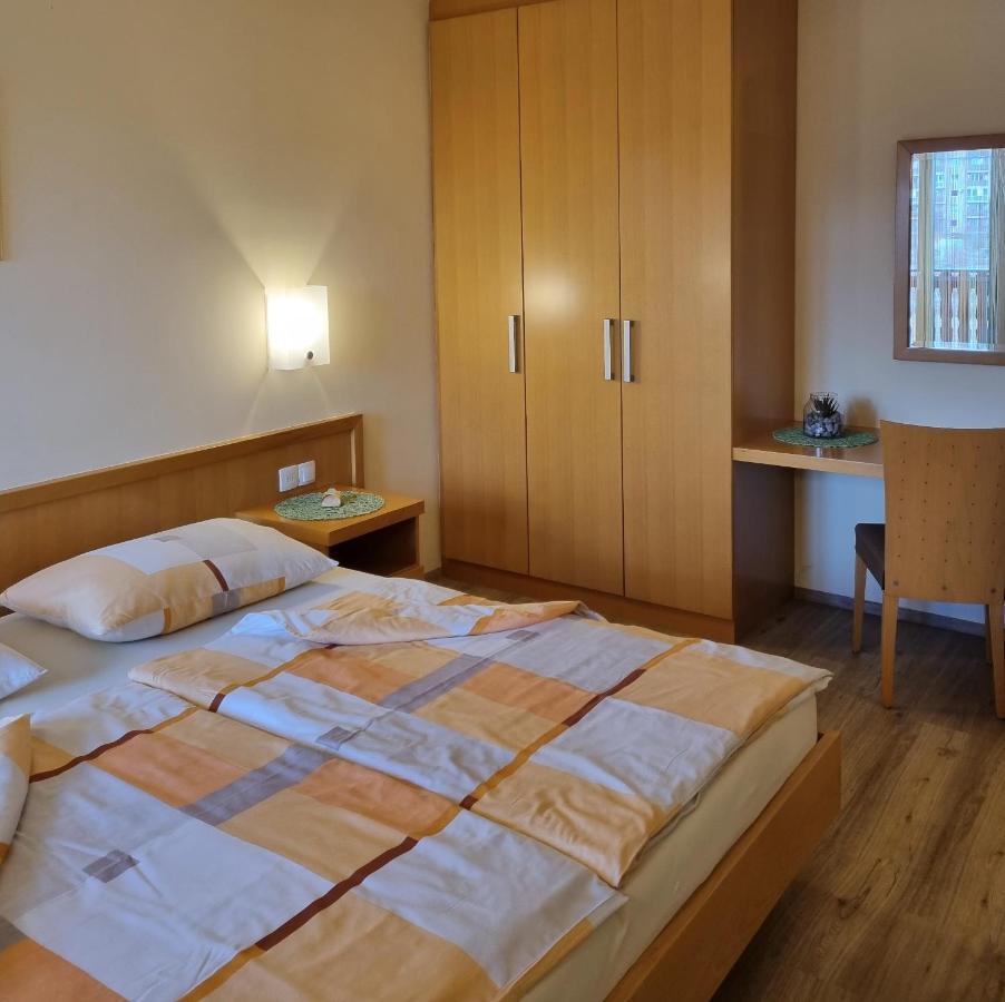 Apartments Ad Раденци Екстериор снимка